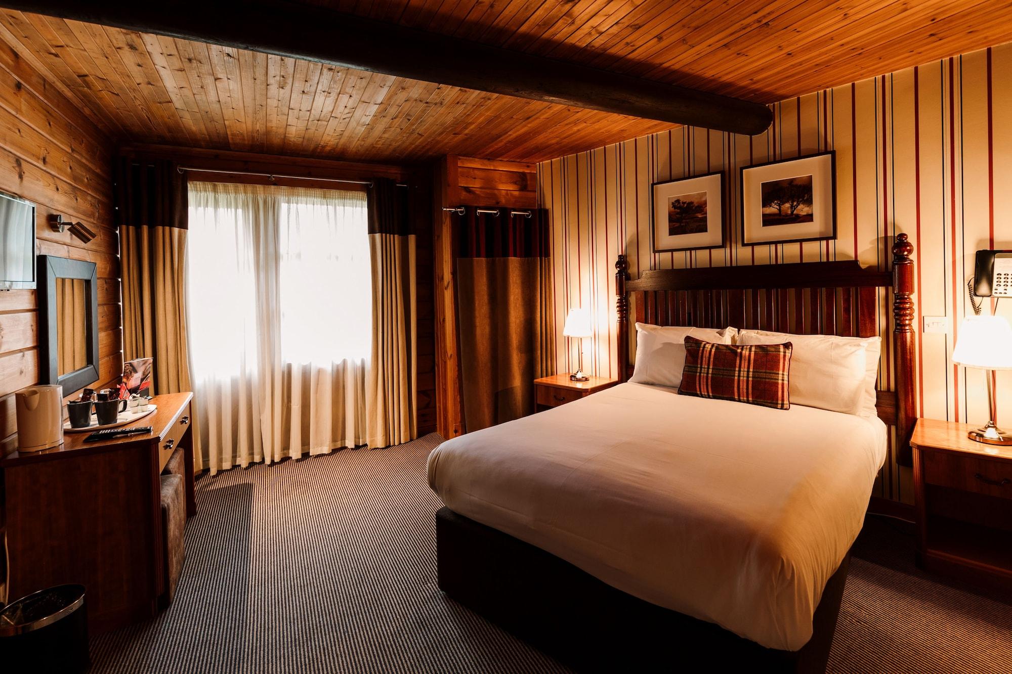 Chevin Country Park Hotel & Spa Отлі Екстер'єр фото
