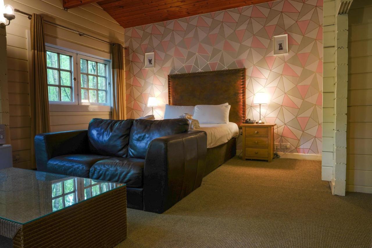 Chevin Country Park Hotel & Spa Отлі Екстер'єр фото