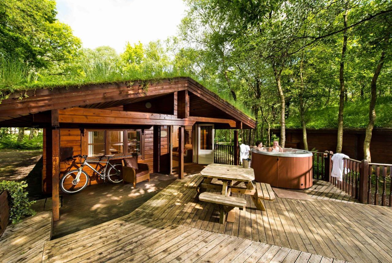 Chevin Country Park Hotel & Spa Отлі Екстер'єр фото