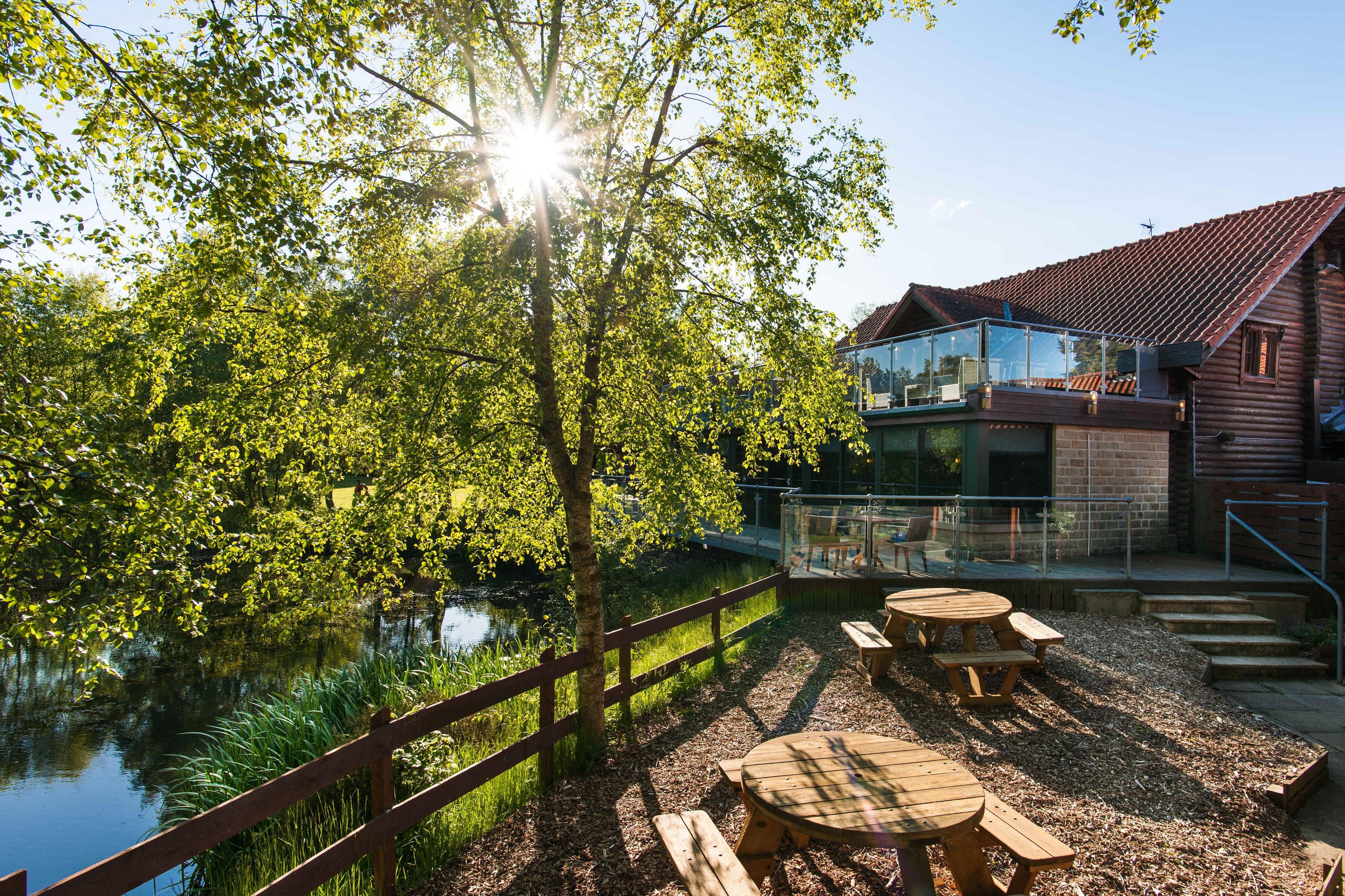 Chevin Country Park Hotel & Spa Отлі Екстер'єр фото